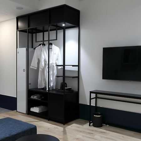 Orchid Hotel Vondzsu Kültér fotó
